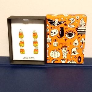 Halloween Candy Corn Earrings NEW 🤍🧡💛